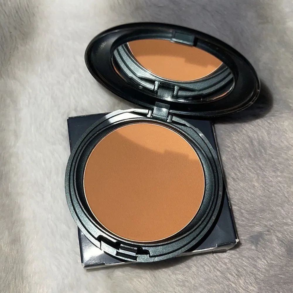 Cover FX Pressed Mineral Foundation